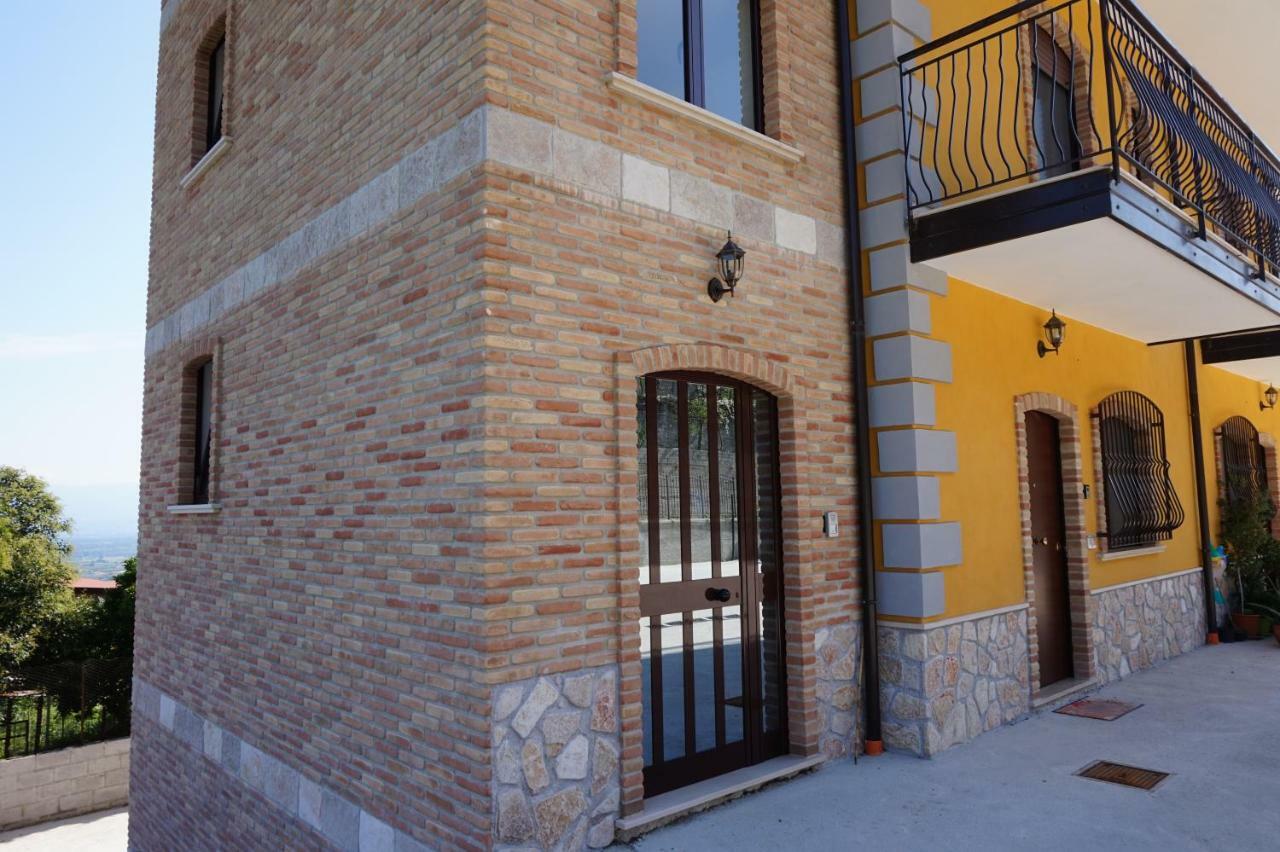 A Casa Di Laura B&B Apartments Campagna Exteriör bild